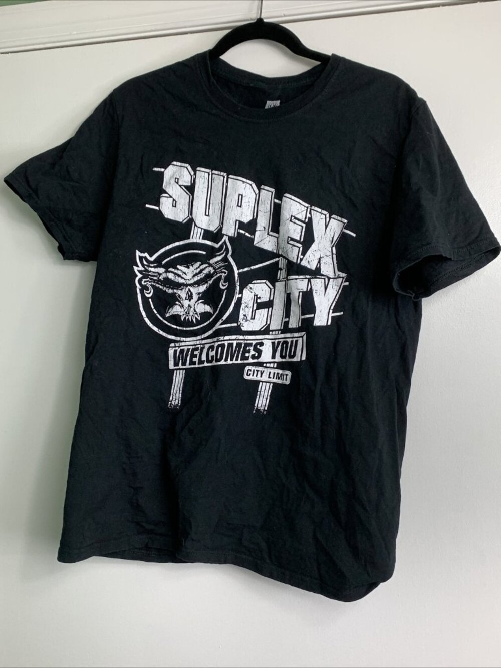 Suplex City Welcomes You City Limit “I was there” WWE Graphic T Shirt Size L